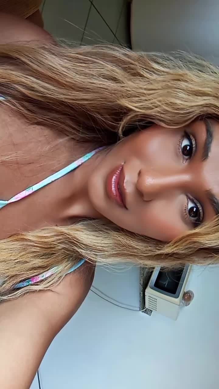@Rafaela Silva