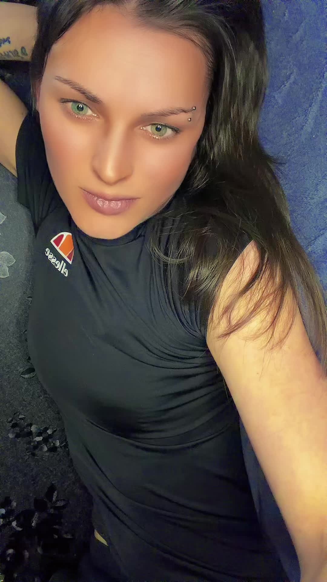 @&hearts;️💥🖤👑🅶🆄🅰🅿🅰👑🖤💥&hearts;️