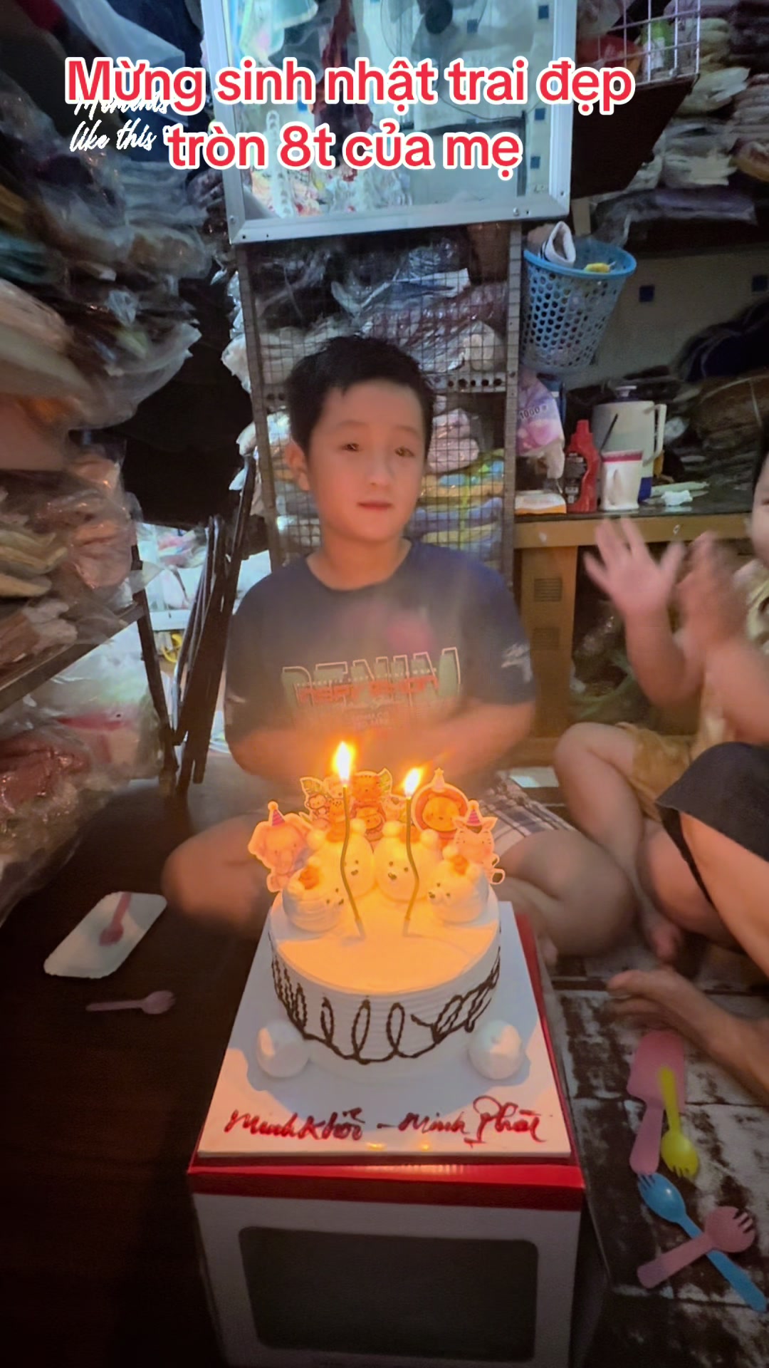 @S&ocirc;c&ocirc;la Trắng