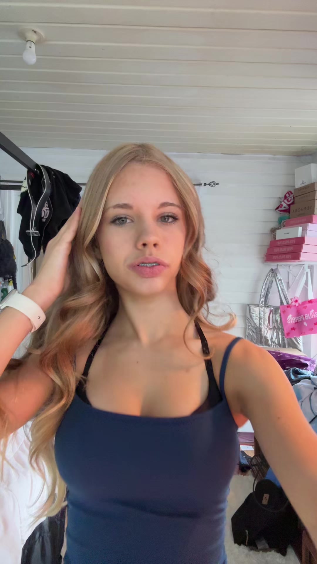 @🐚 🎀 𝐸𝓁𝓎𝓏𝒶 🎀 🐚