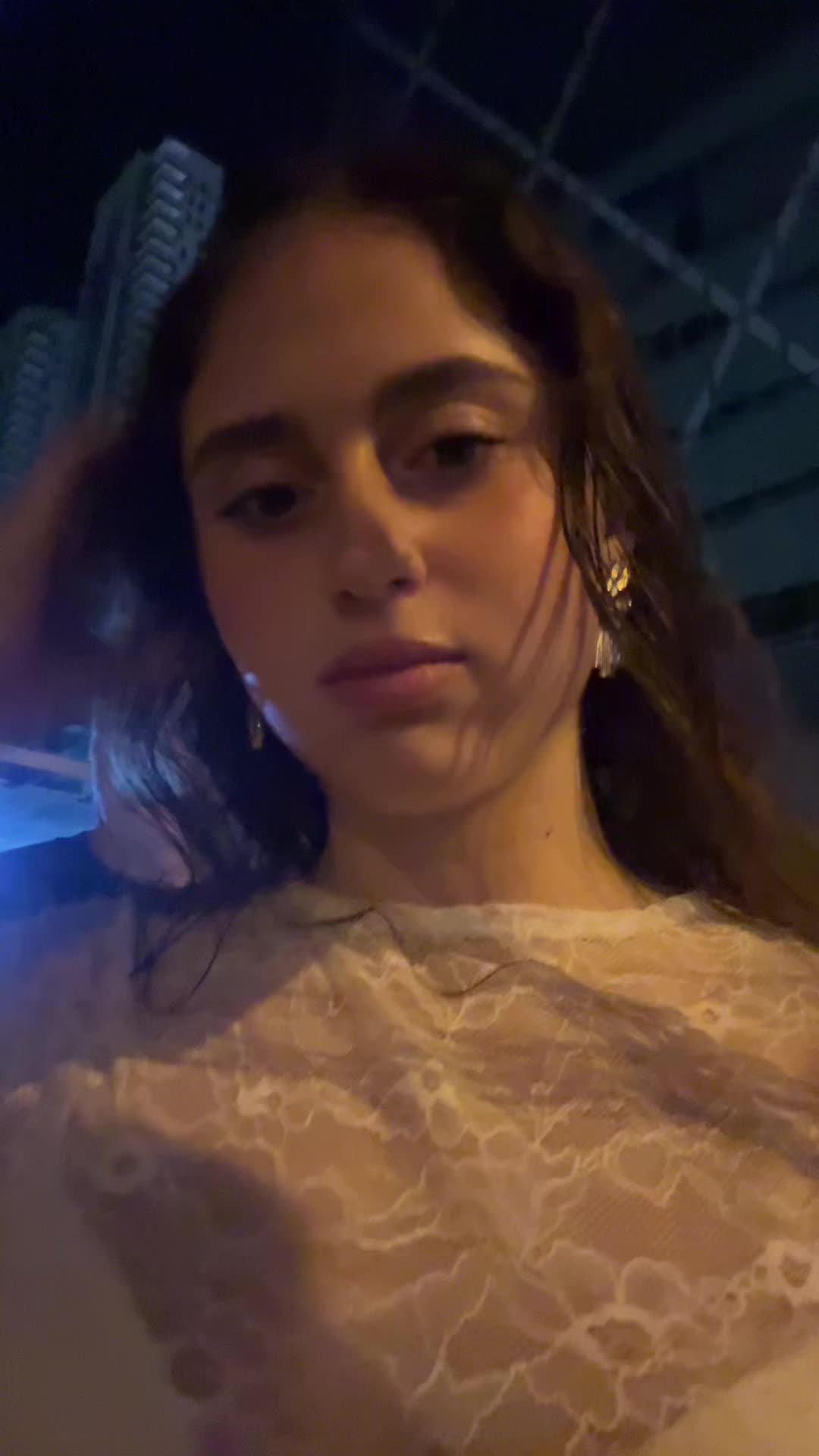 @Ella Carmi