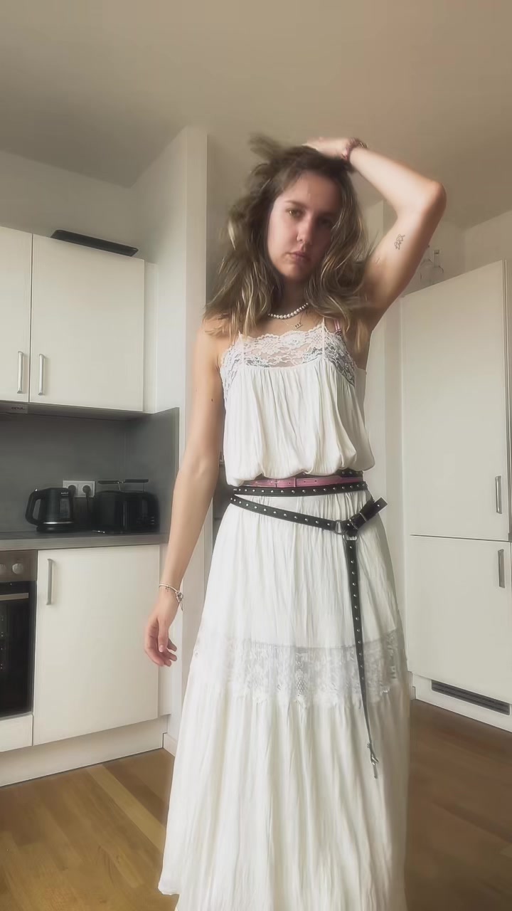 @angie.lina.130