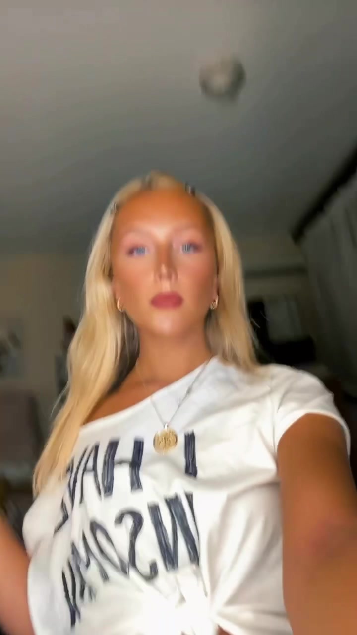 @ella🧸