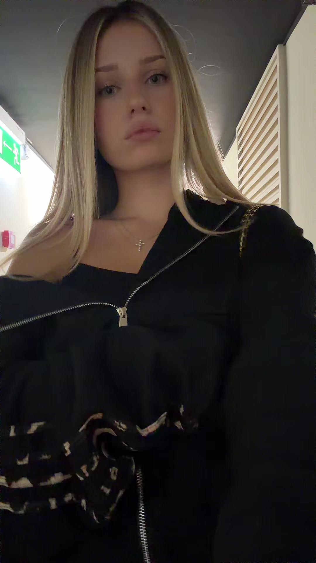 @ilovemyangelfriend
