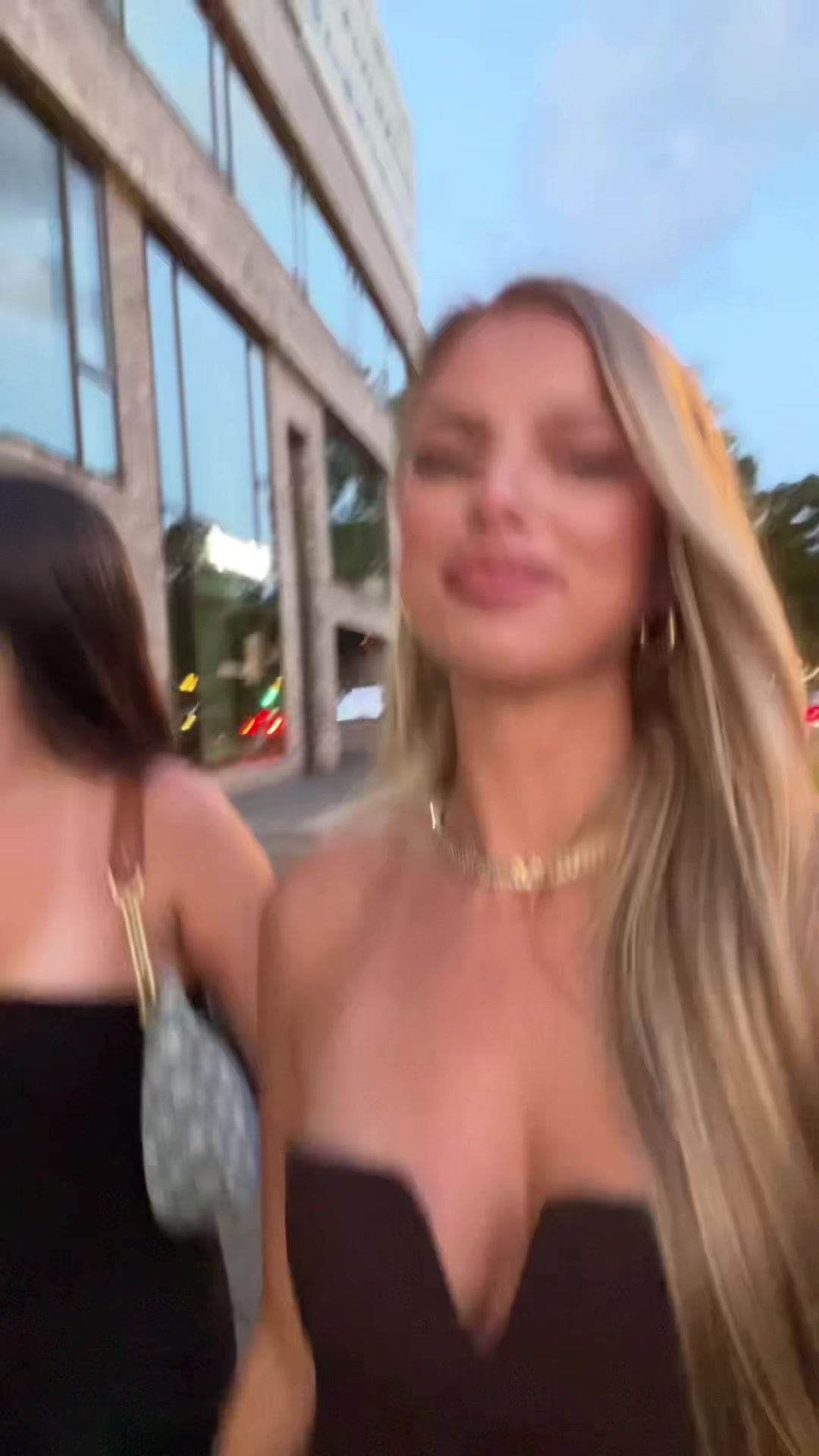 @Laura