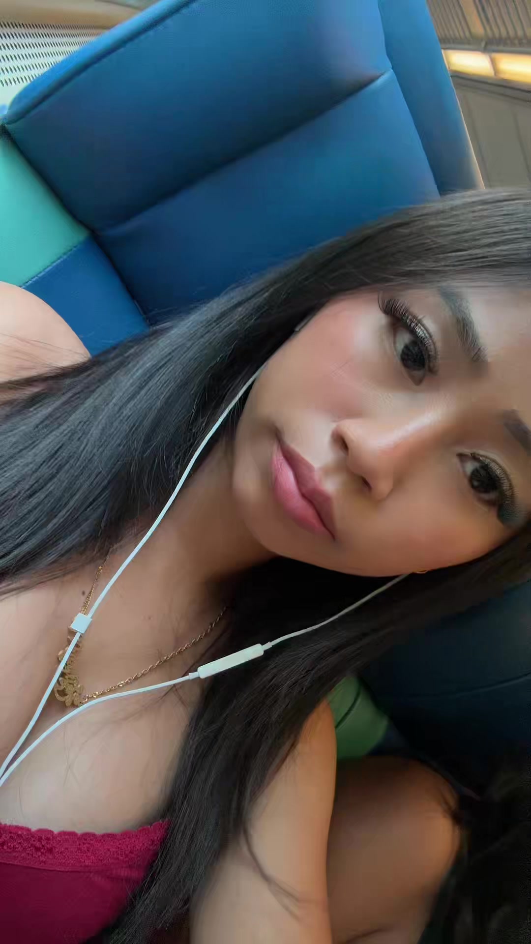 @Ly🇰🇭