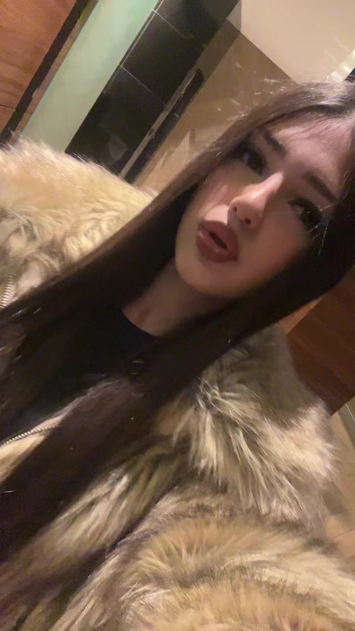 @M 🤍