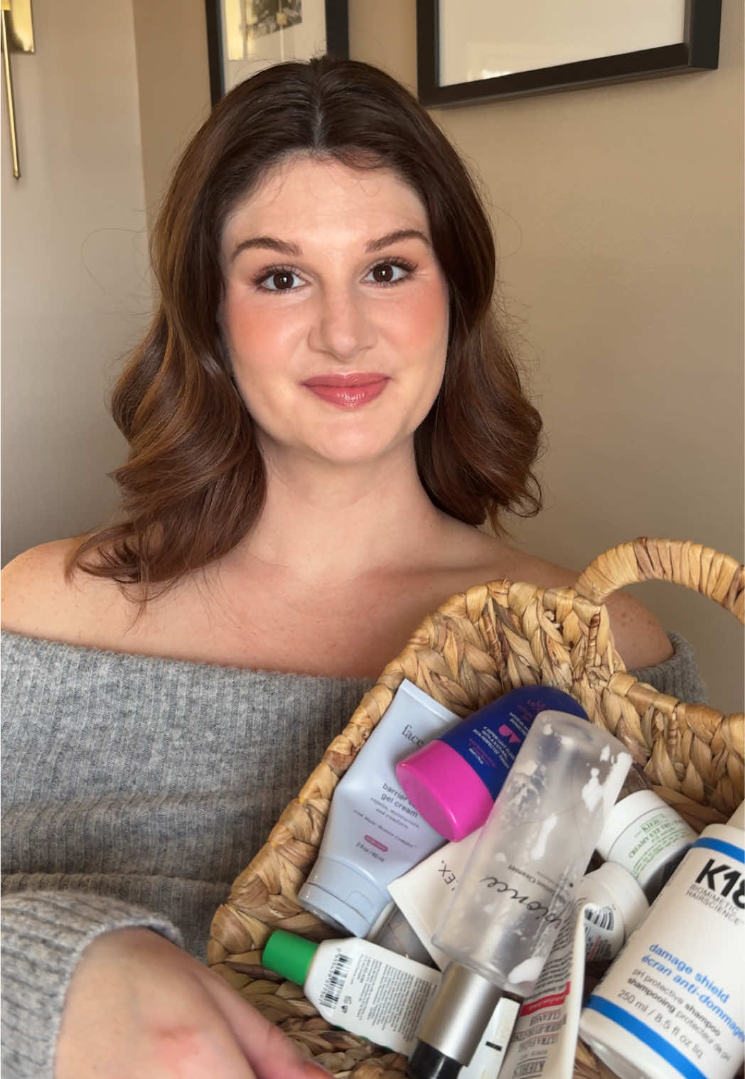 @mollybrownmakeup