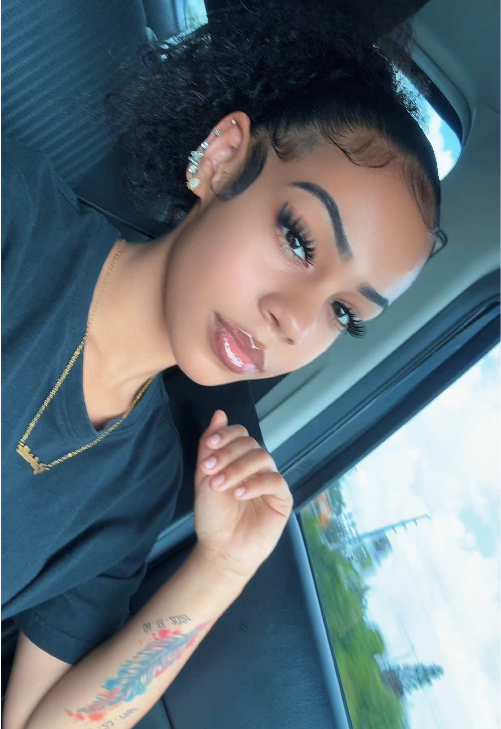 @Gabrielle🌸🪶