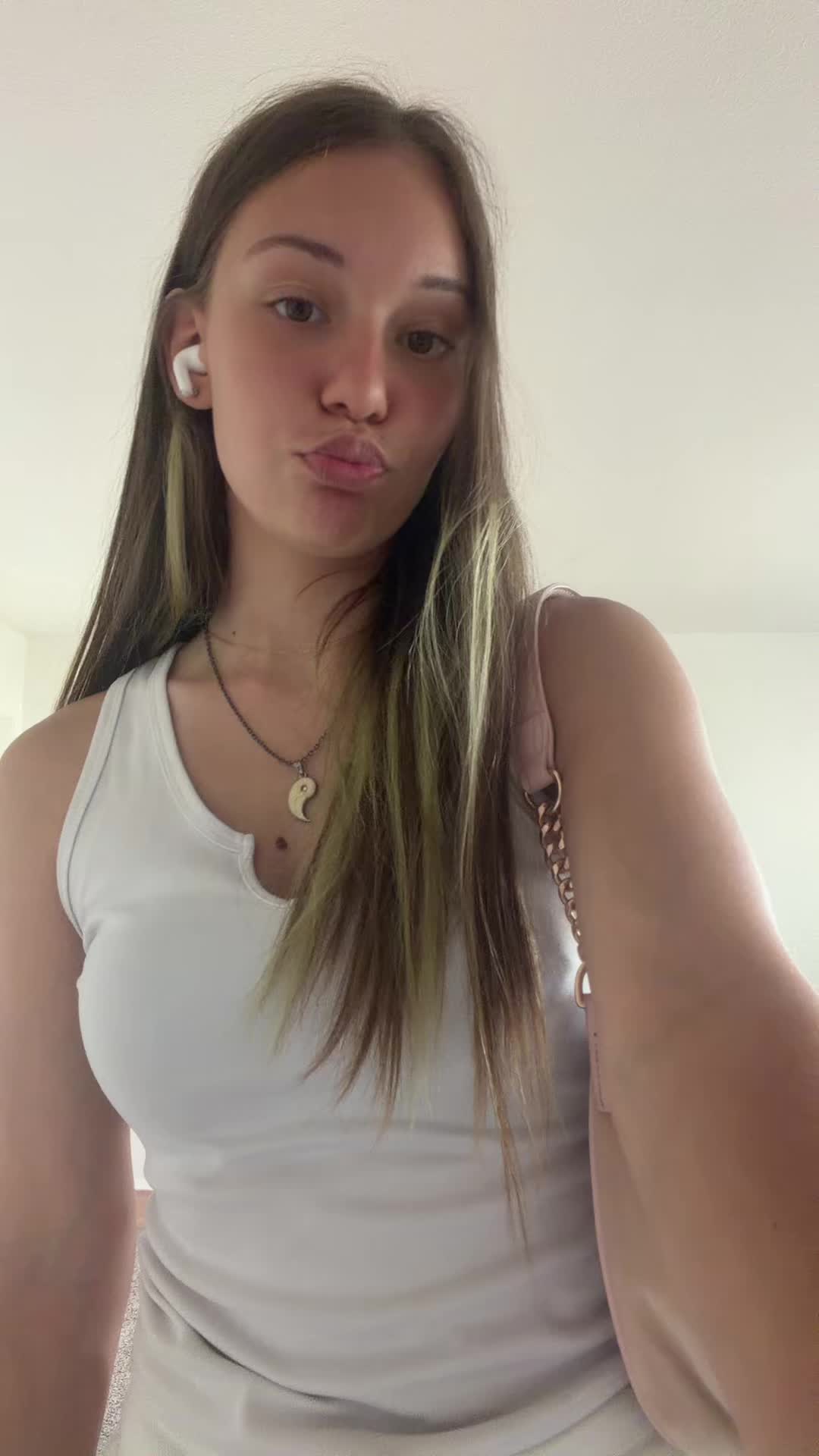 @katexrsxz