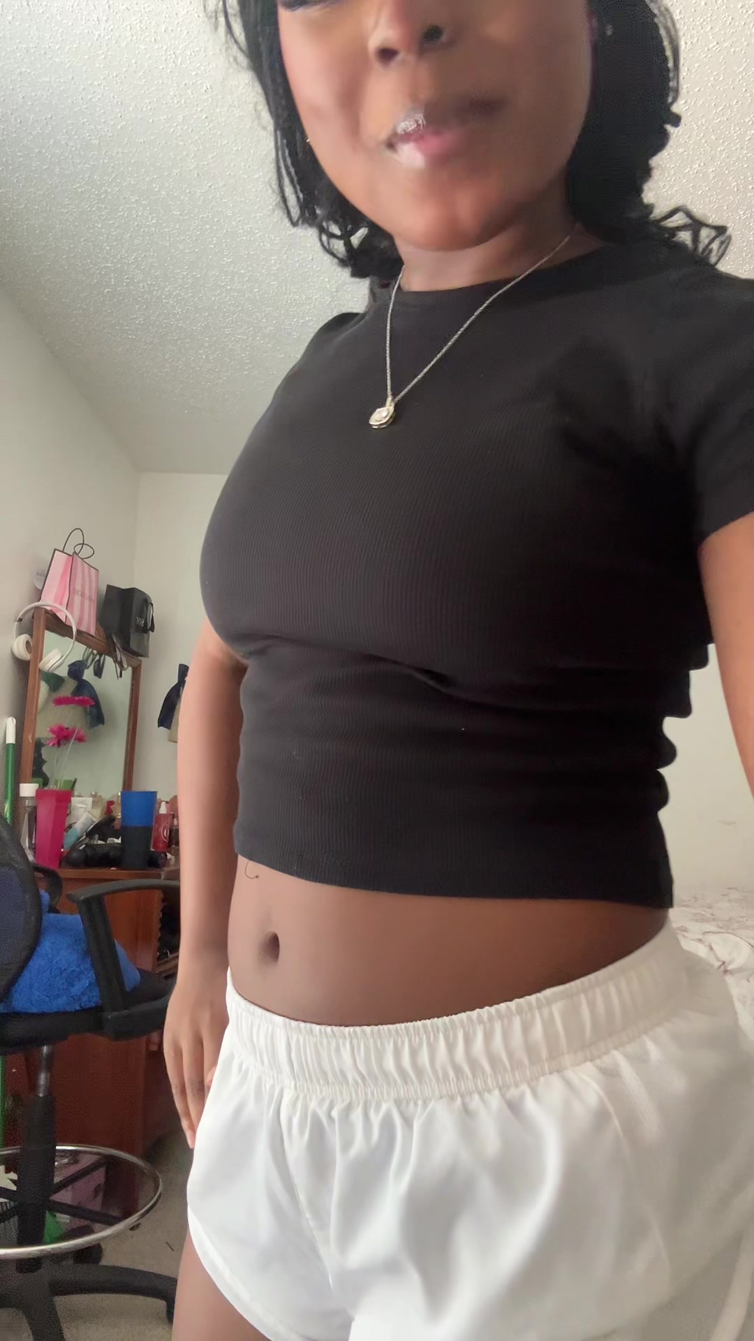 @toskaaaj