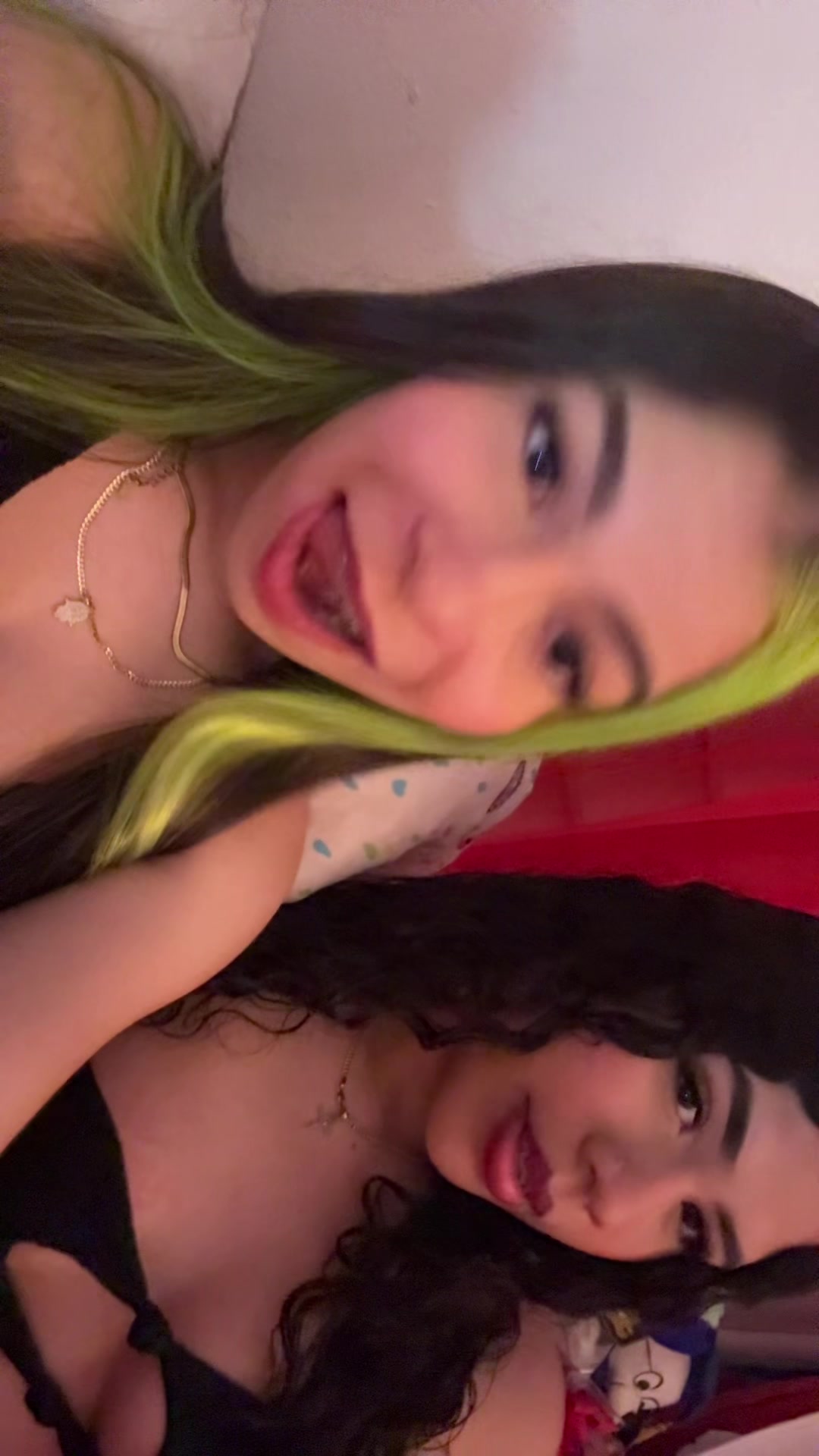 @𝐲𝐞𝐲𝐢𝐢<𝟑