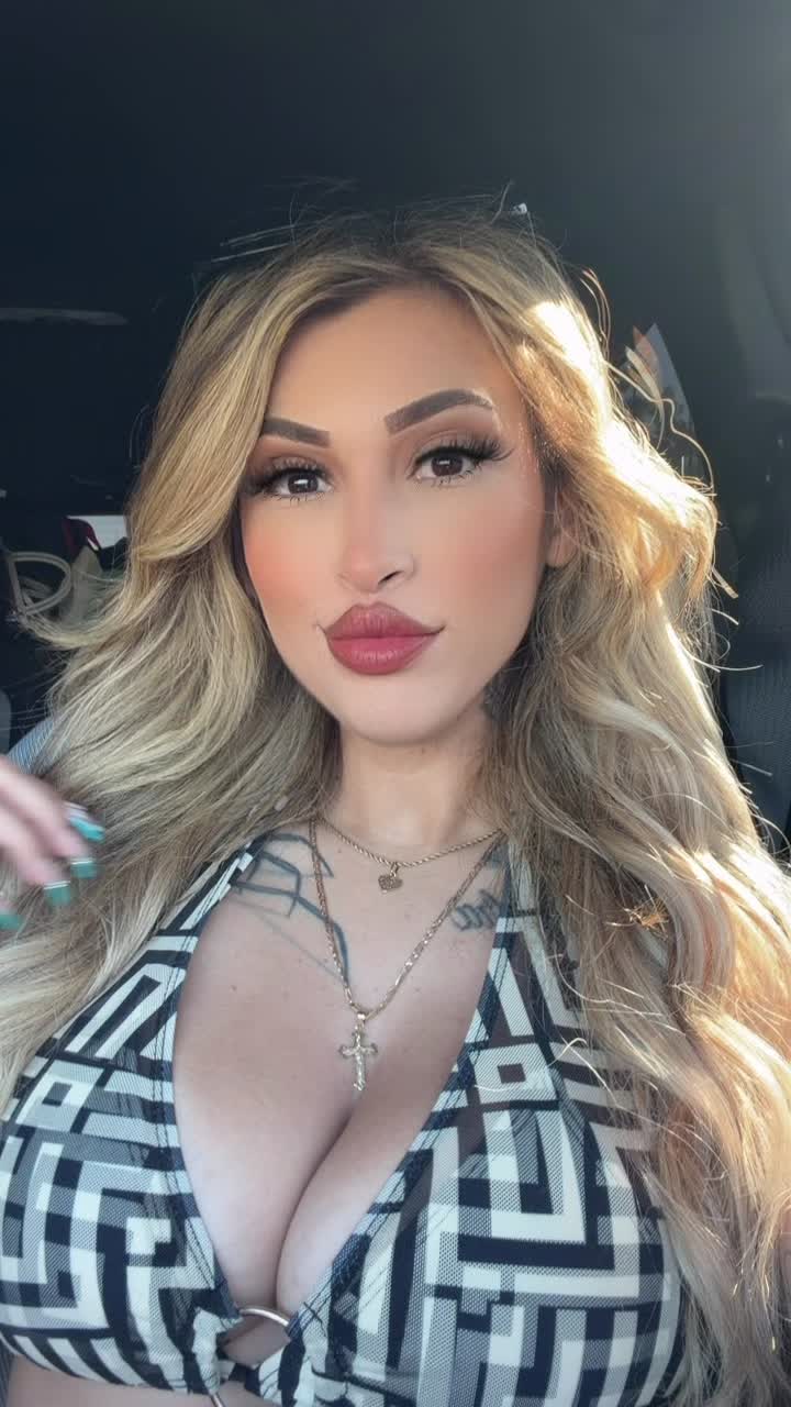 @Priscilla Rose