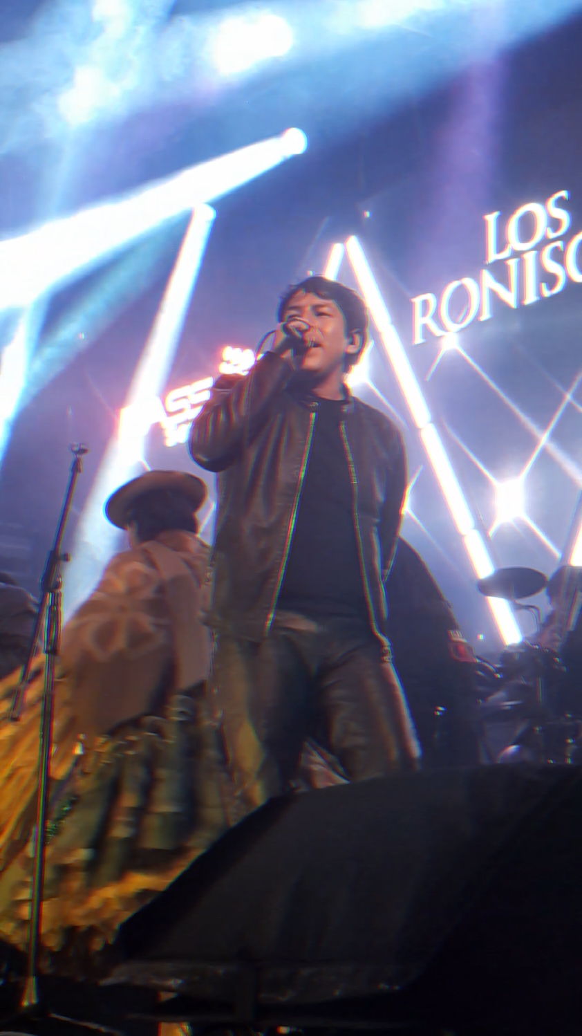 @FANS DE LOS RONISCH 🩶