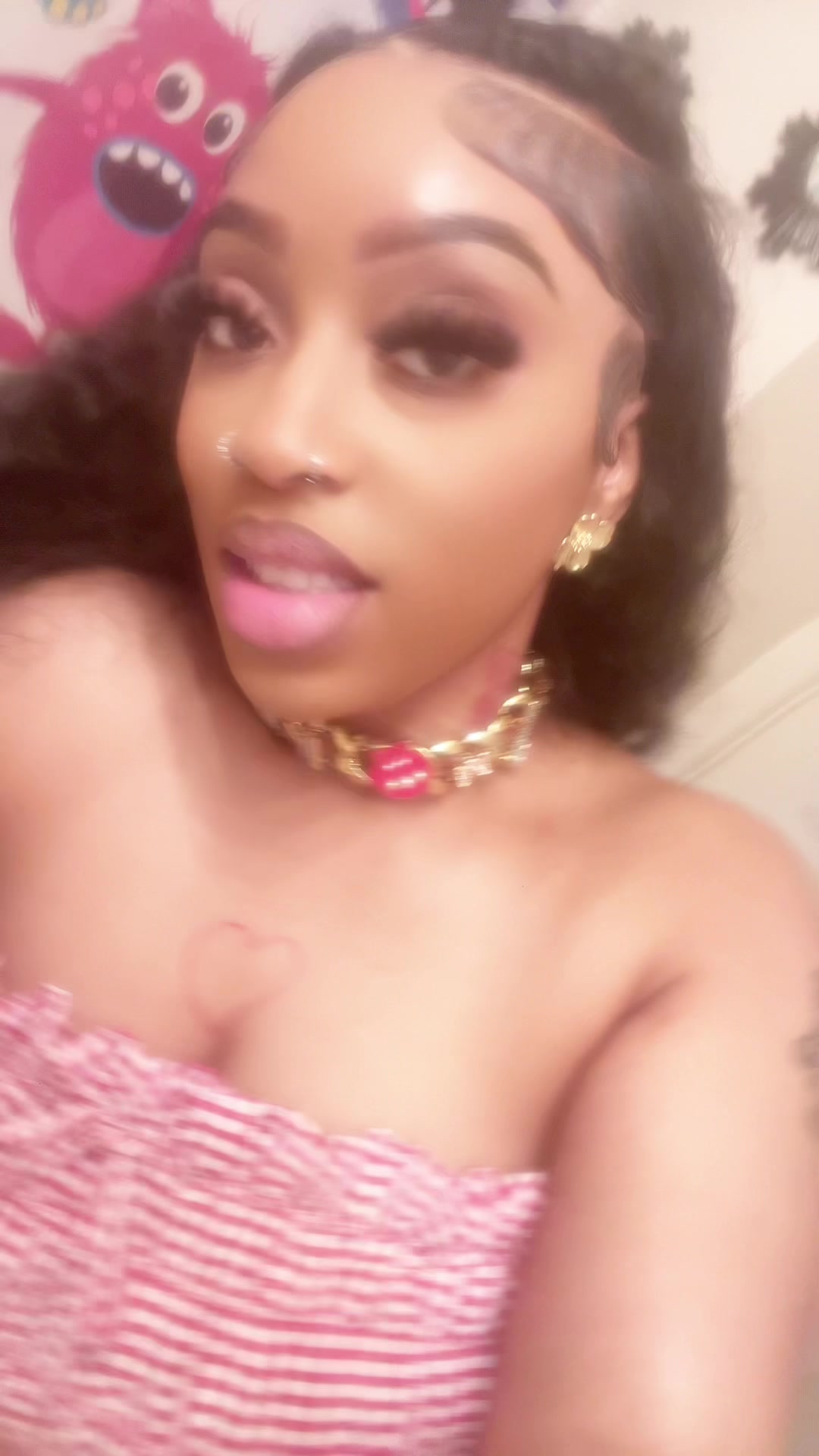 @foreign.d0ll