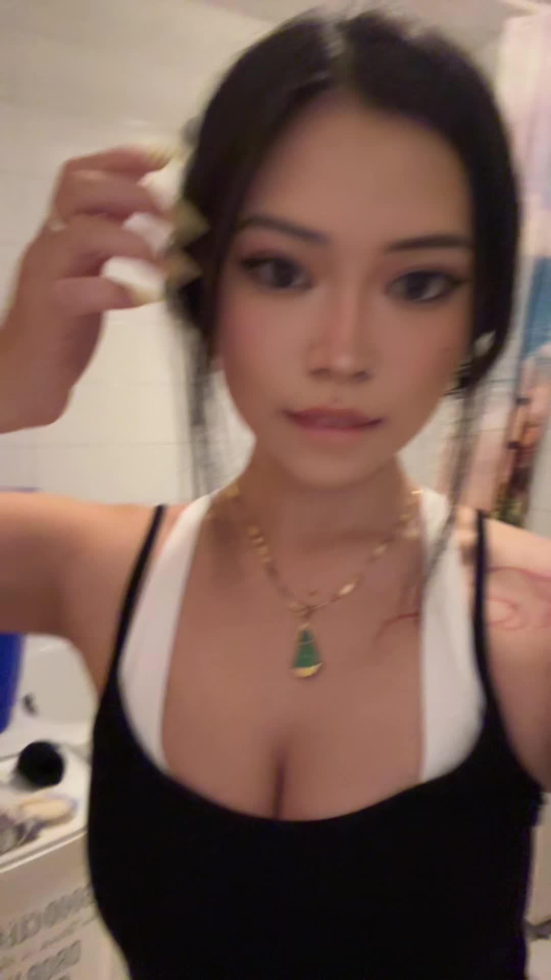 @蘭 𝙻𝚊𝚗 𝚅𝚢🪽