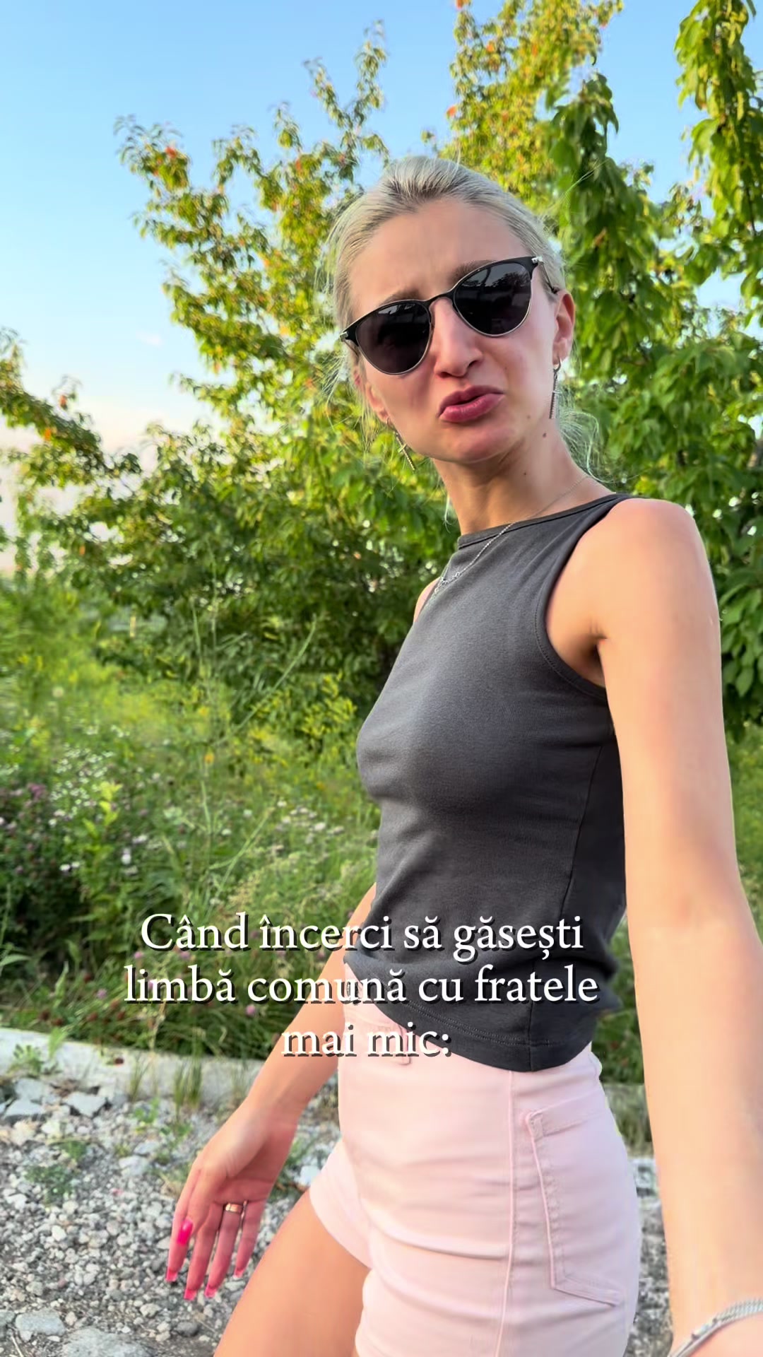 @Gabriela Solomon