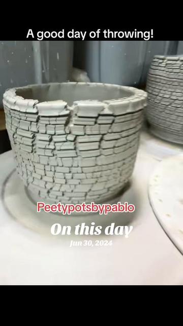 @Pablo L González