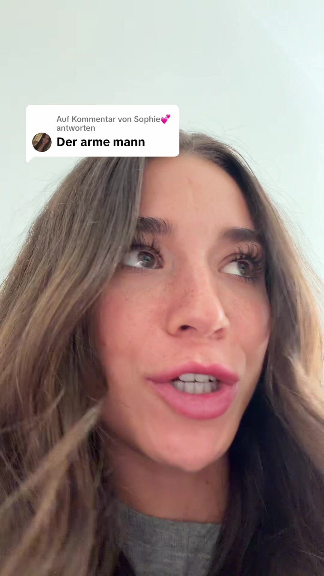 @zoe.grossmann