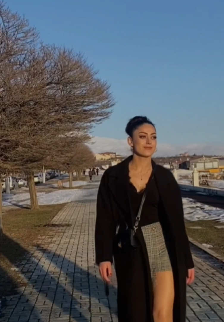 @Suna Cingöz