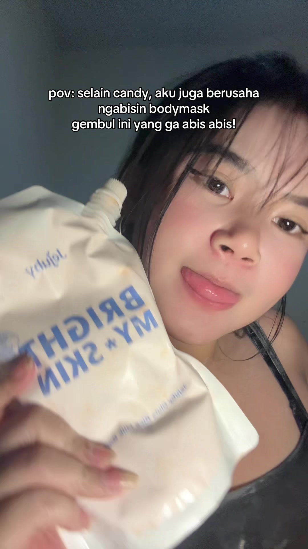 @salila gomez