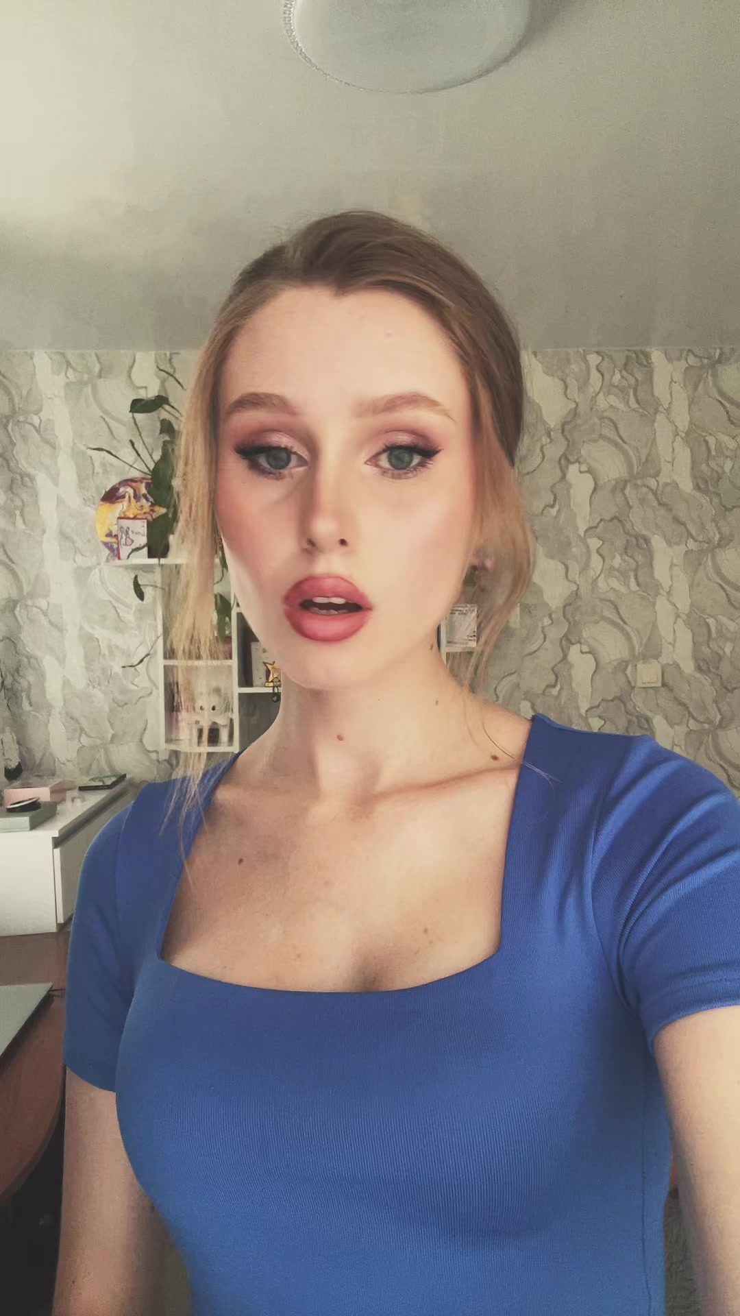 @lizastroo