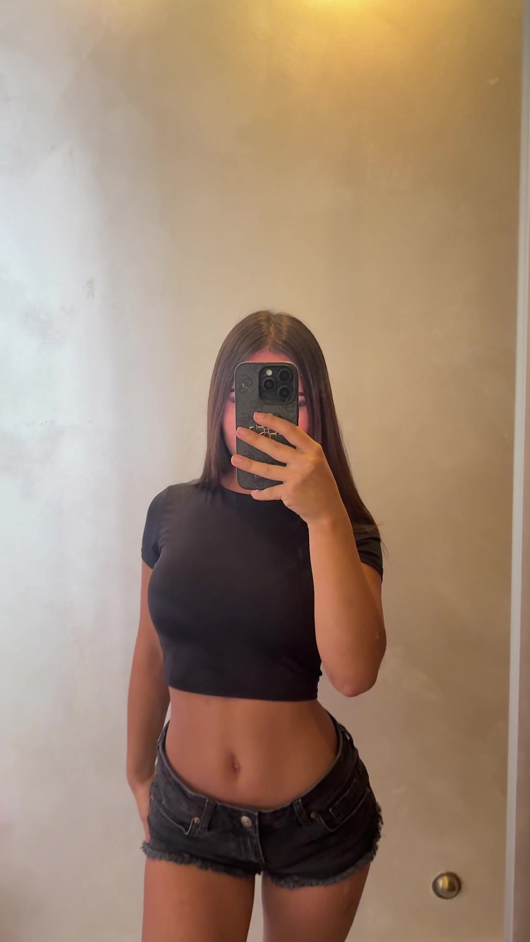 @ig:mloda.chinka