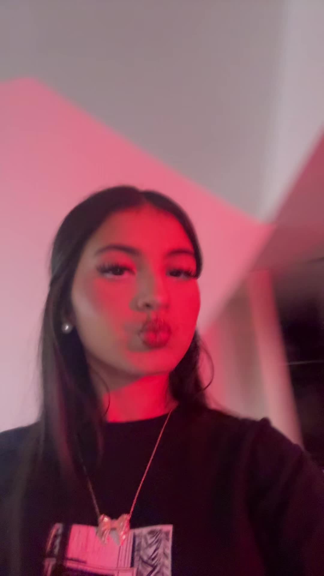 @️