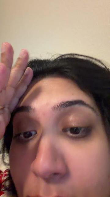 @Bhainiii_
