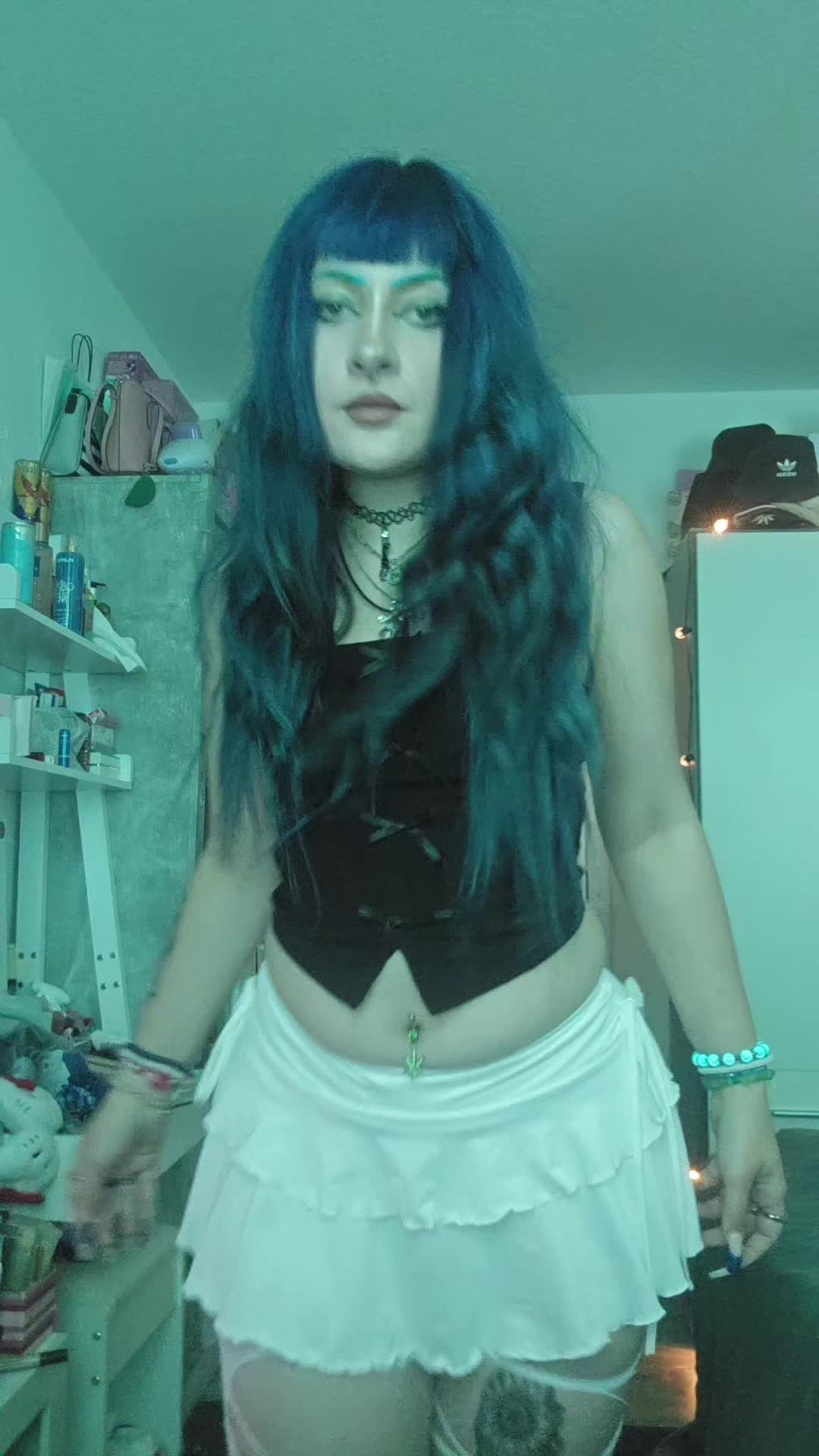 @𝑘𝑢𝑟𝑜𝑚𝑖🧚♀️🔮