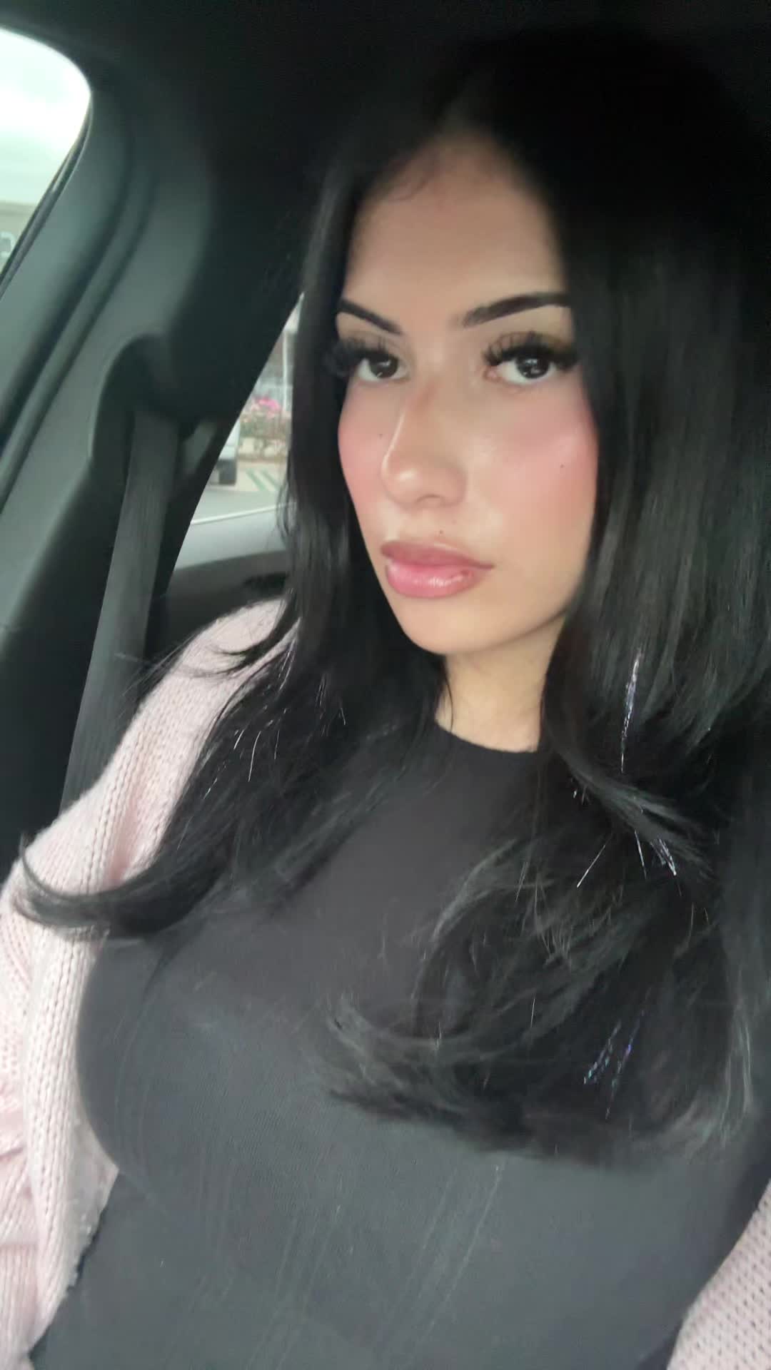 @:3