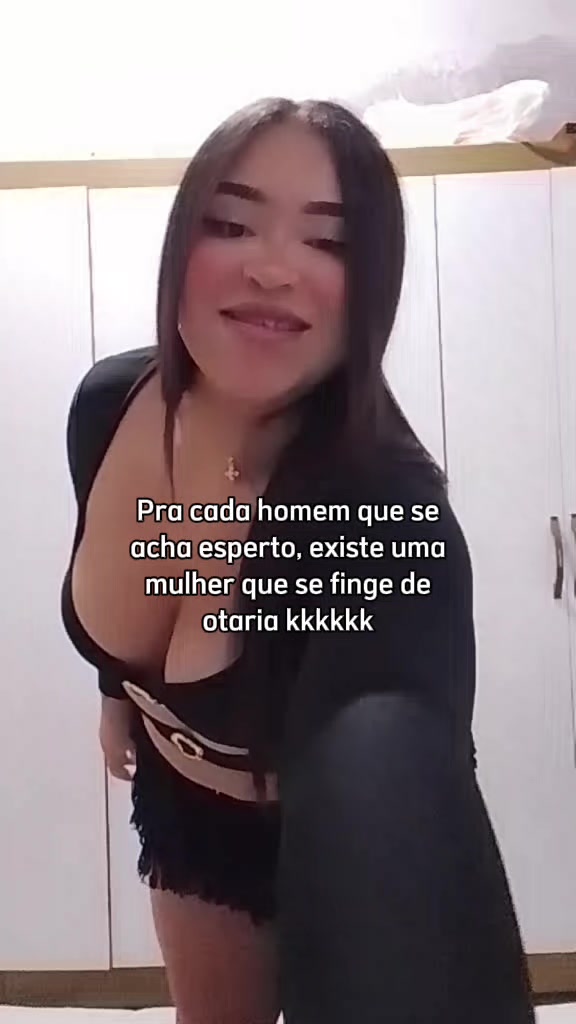 @laisakadyja