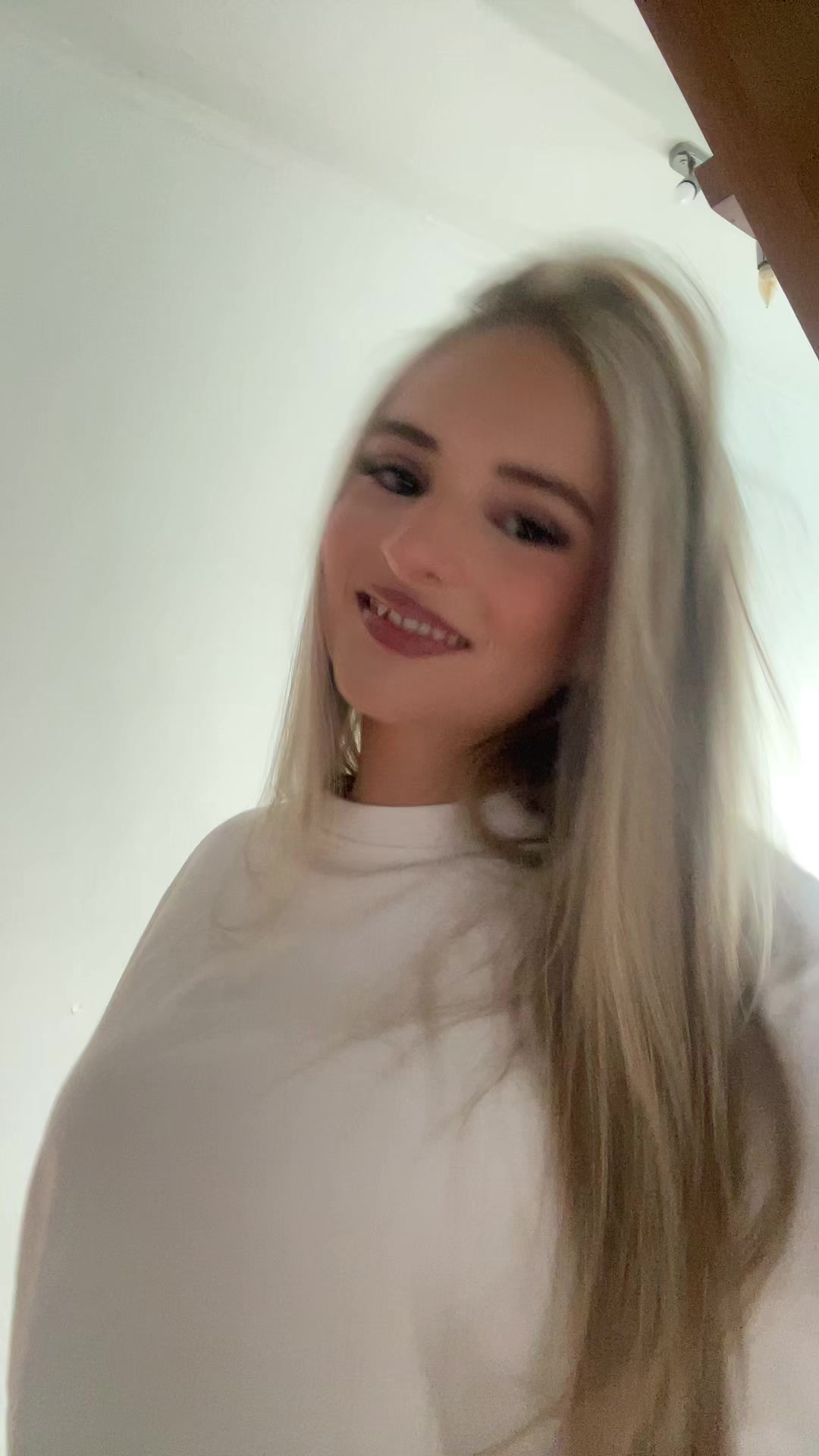 @j