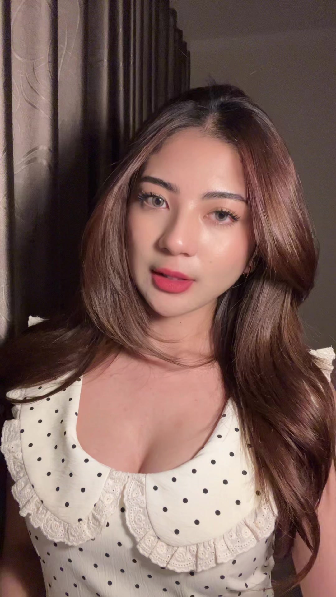 @𝐕