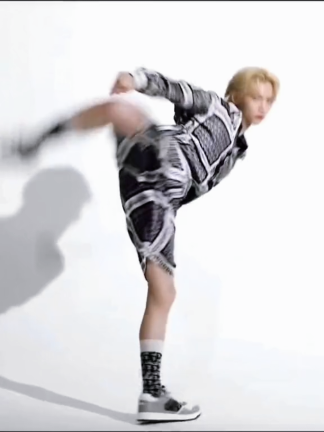 @ни дня без SKZ