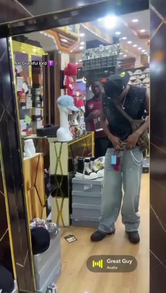 @BLESS…🧌⏳