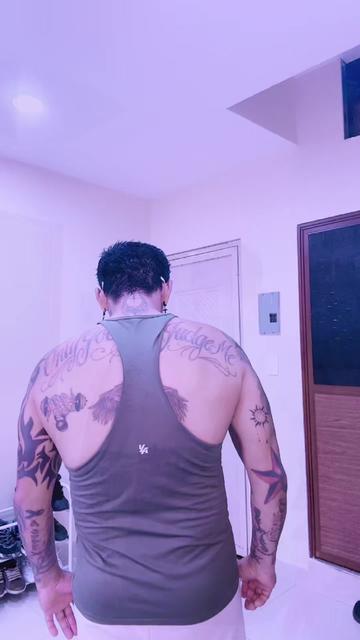 @Fitness .Gymbro🇪🇨🇺🇸