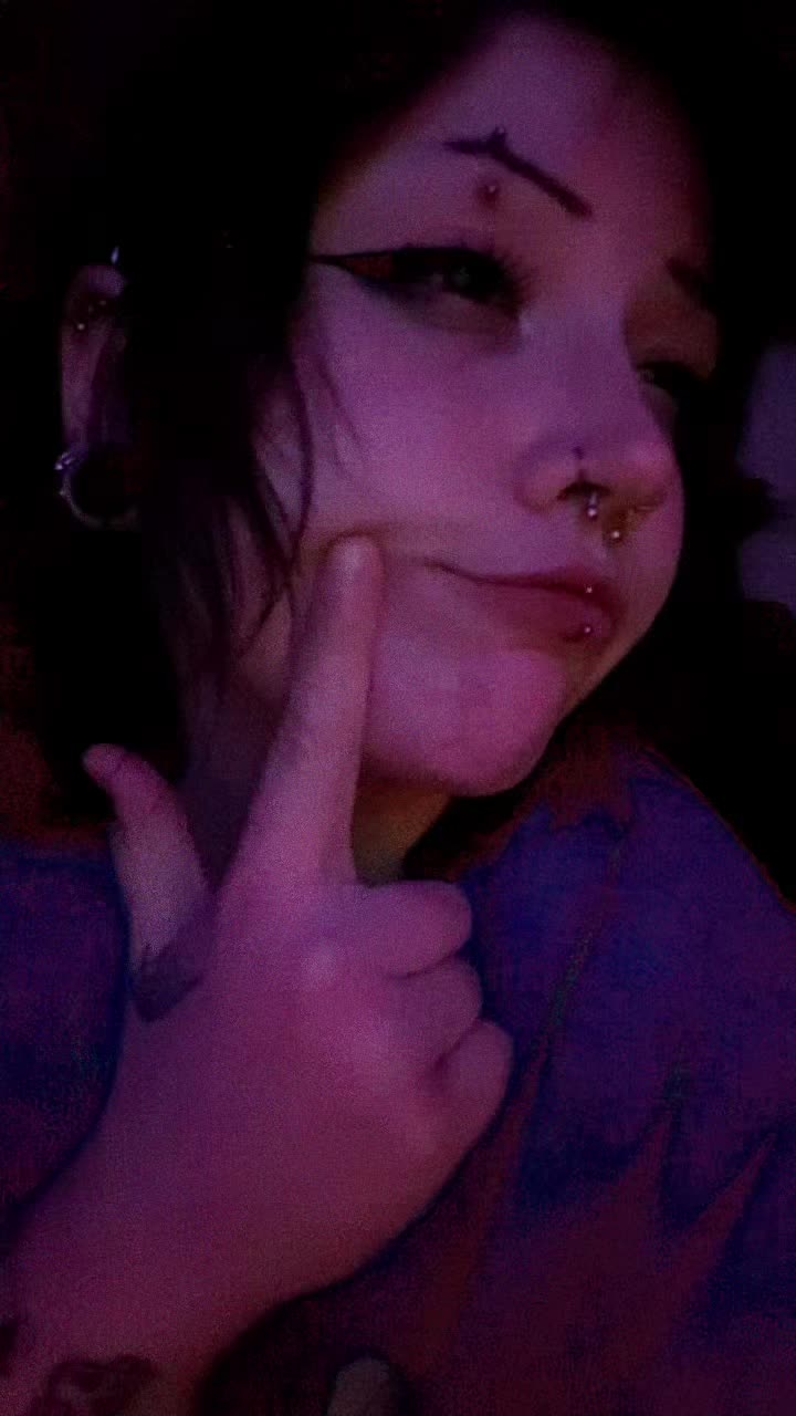 @Shayla🦇