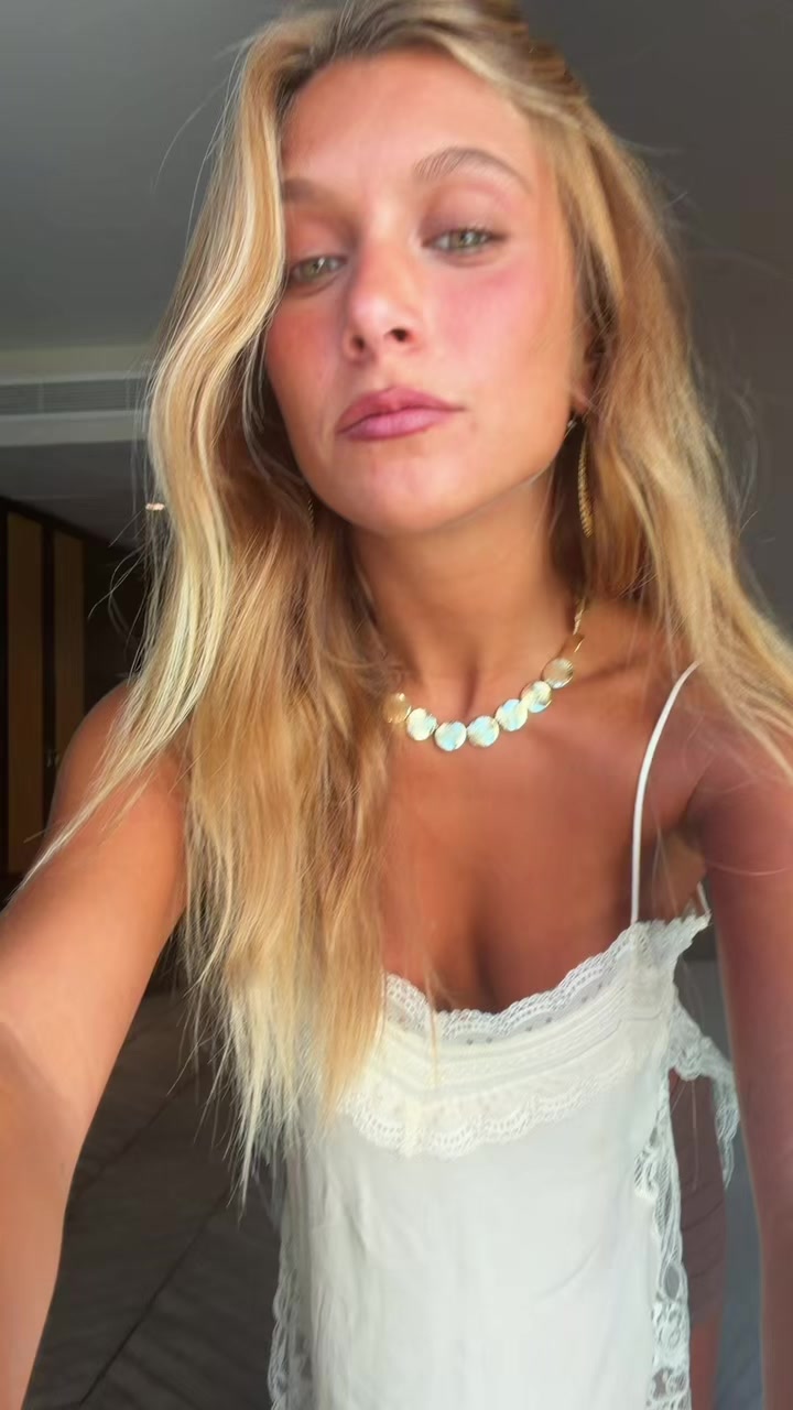 @Selenaazikri6