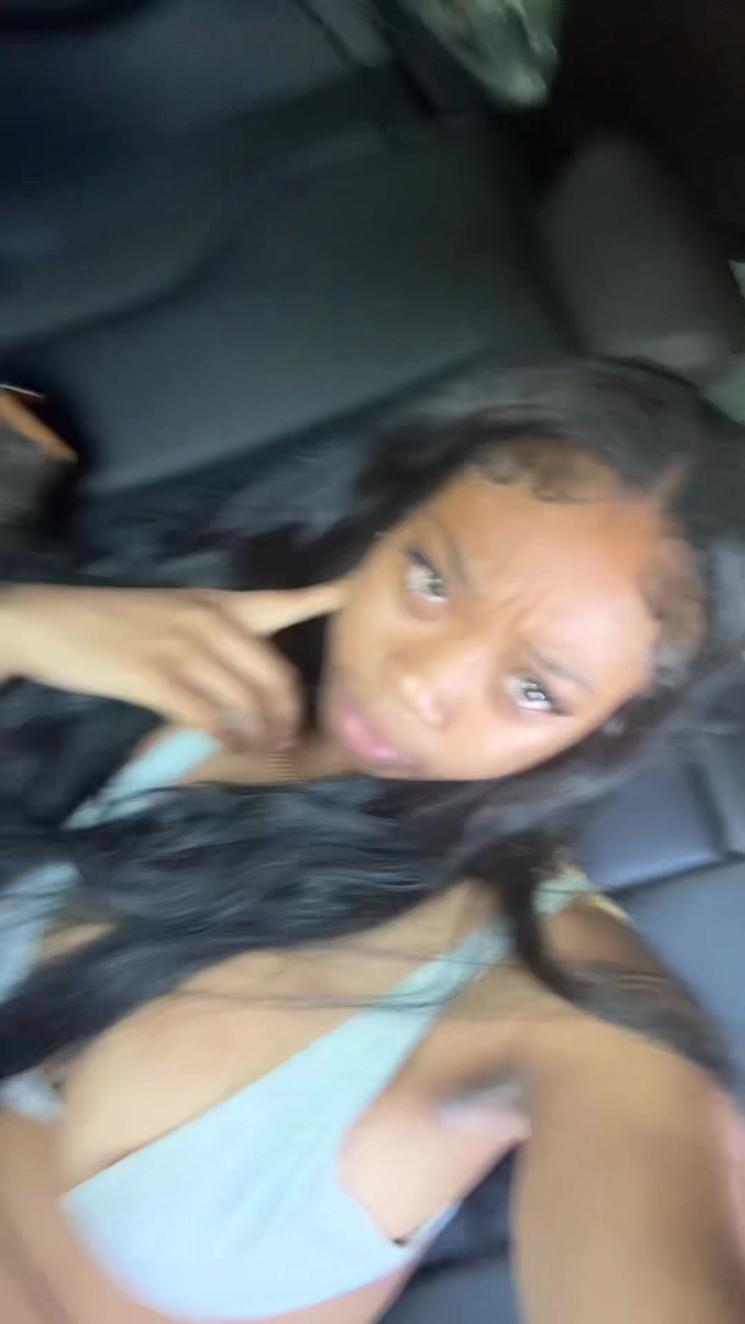 @NoimnotthatDeVine