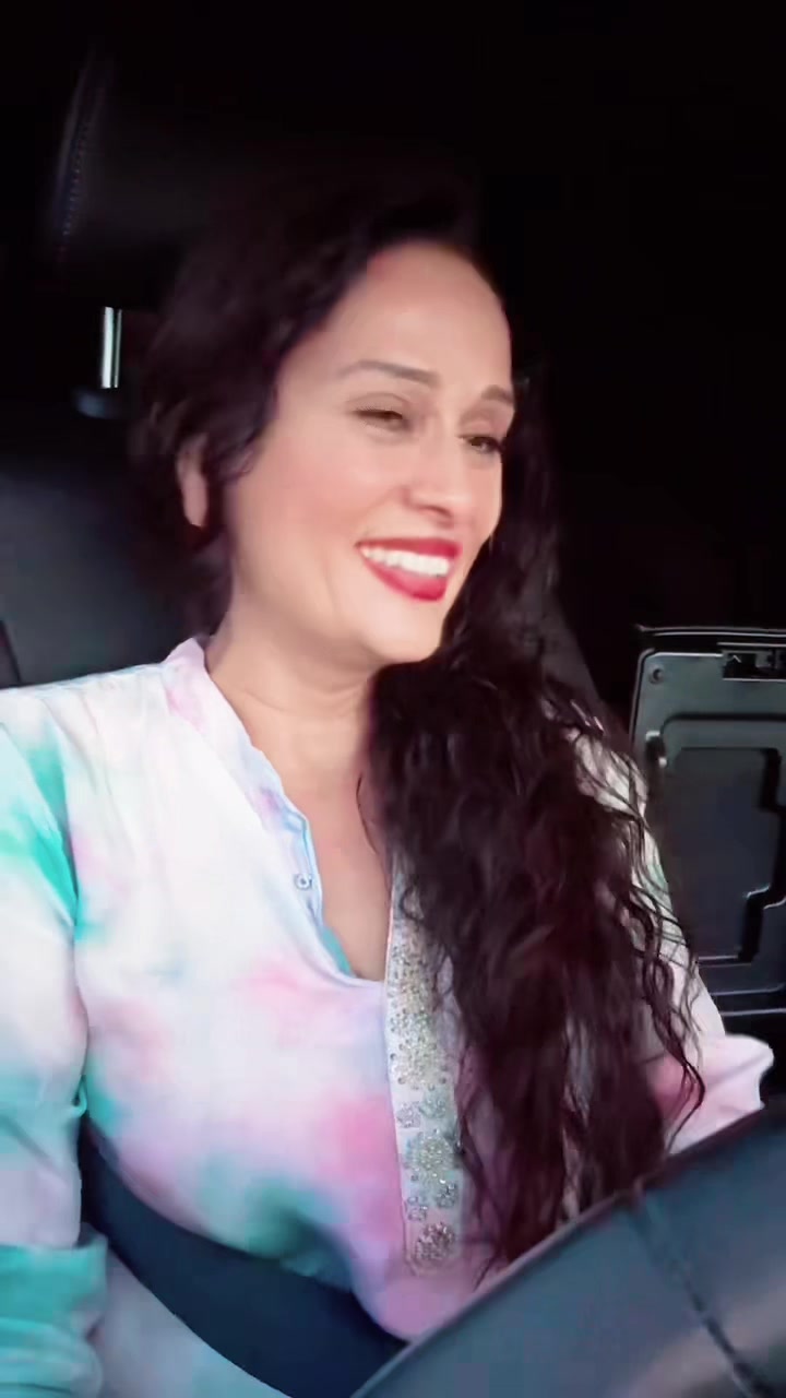 @Soni Paras