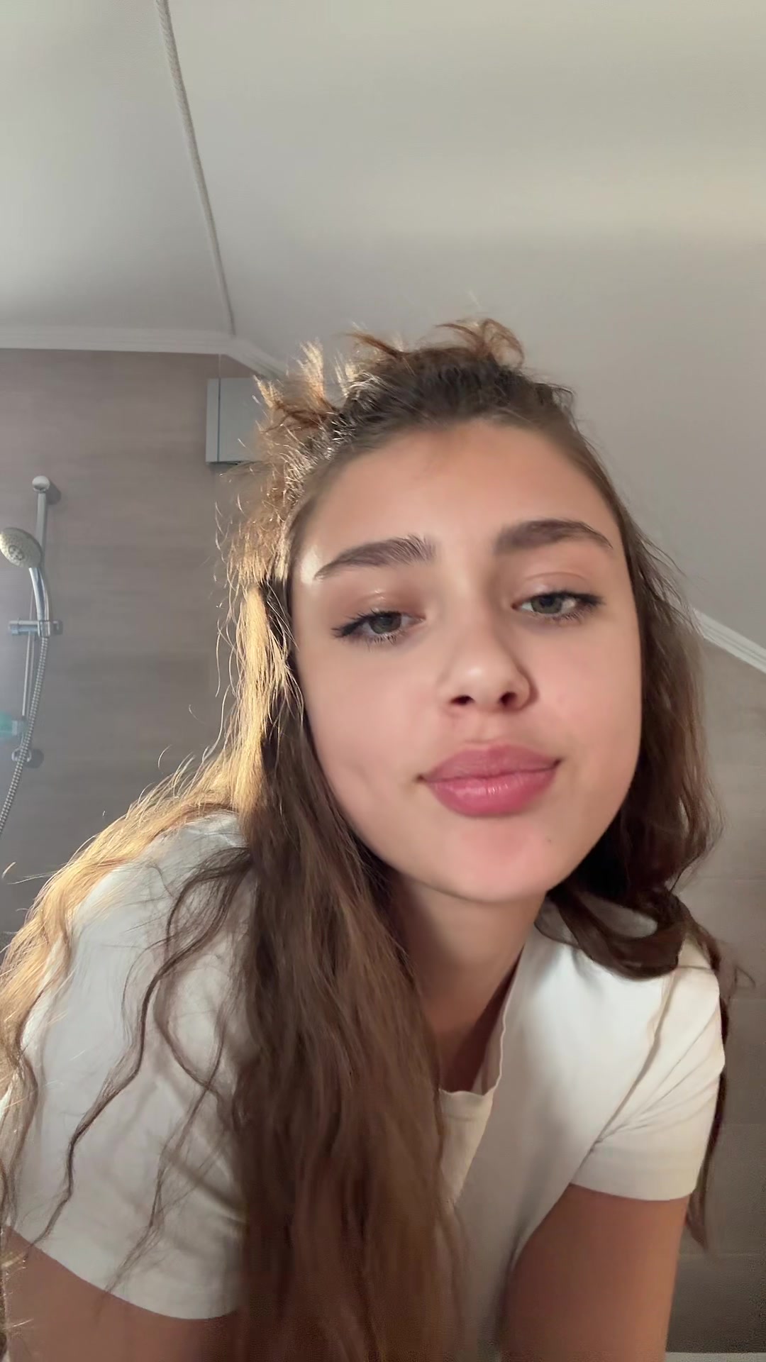 @Apple User566546