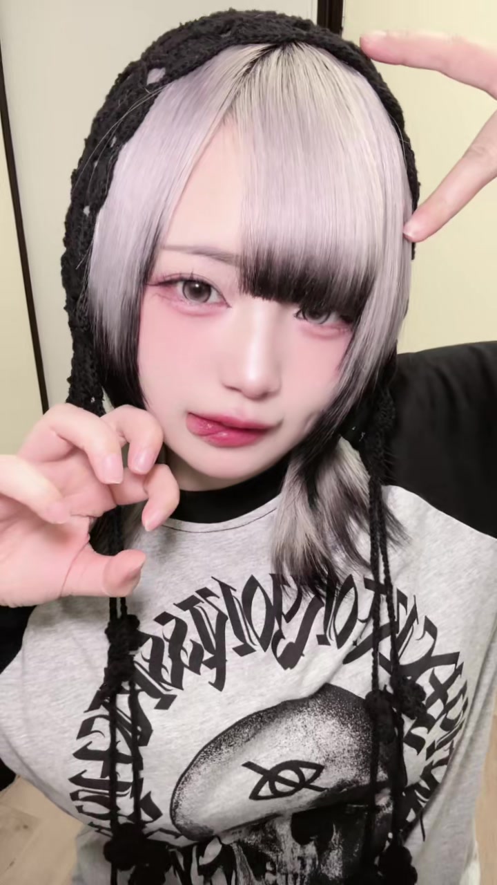 @薊みぃ