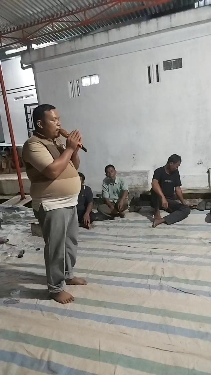 @Br HUTAURUK na burju situtu