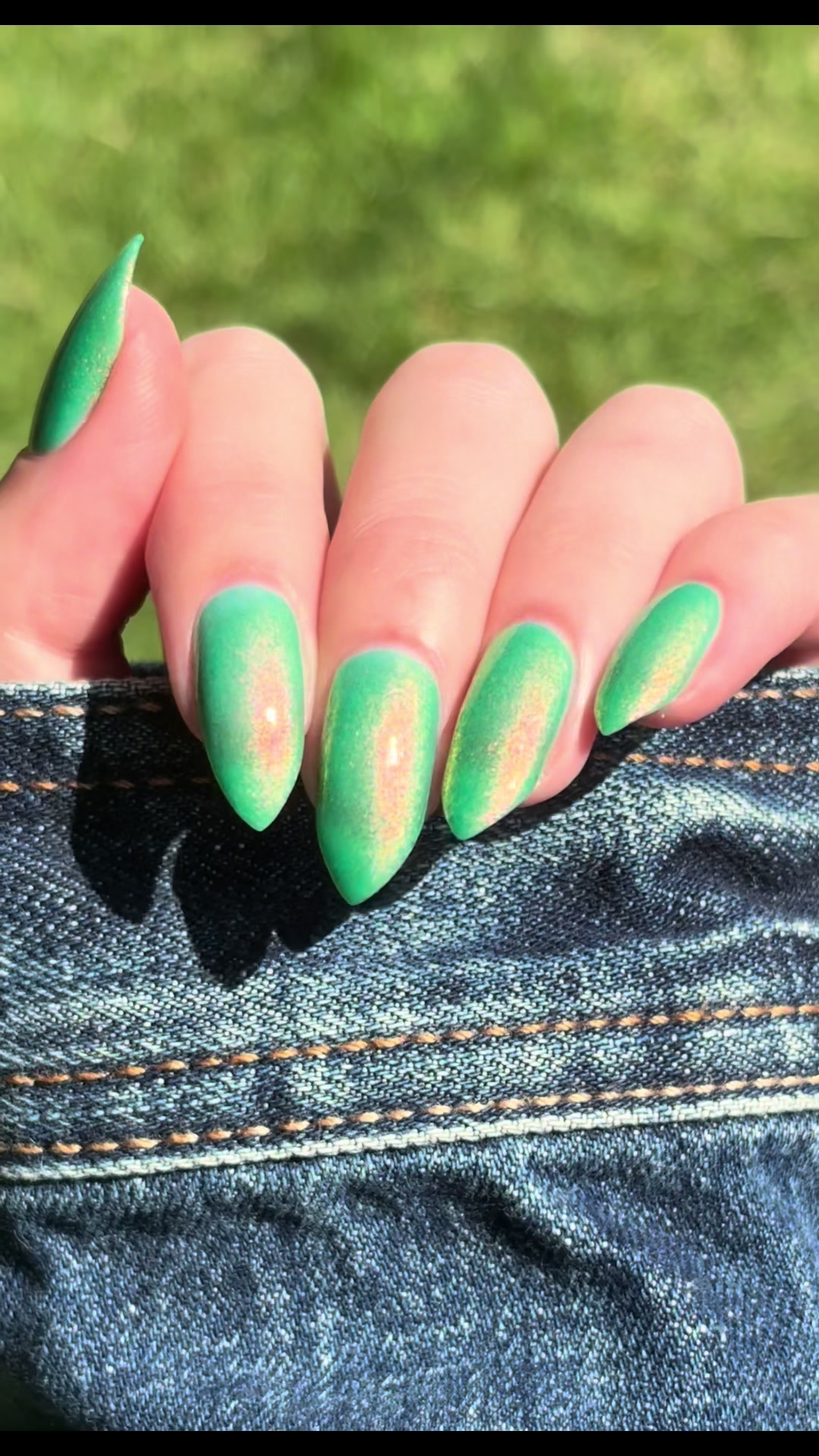 @nailsinanutshell