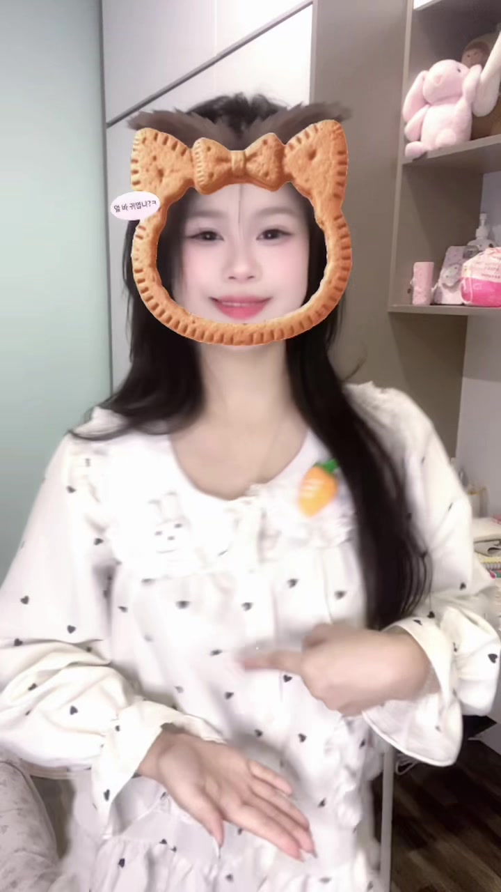 @Măng Cụt Hay Dỗi
