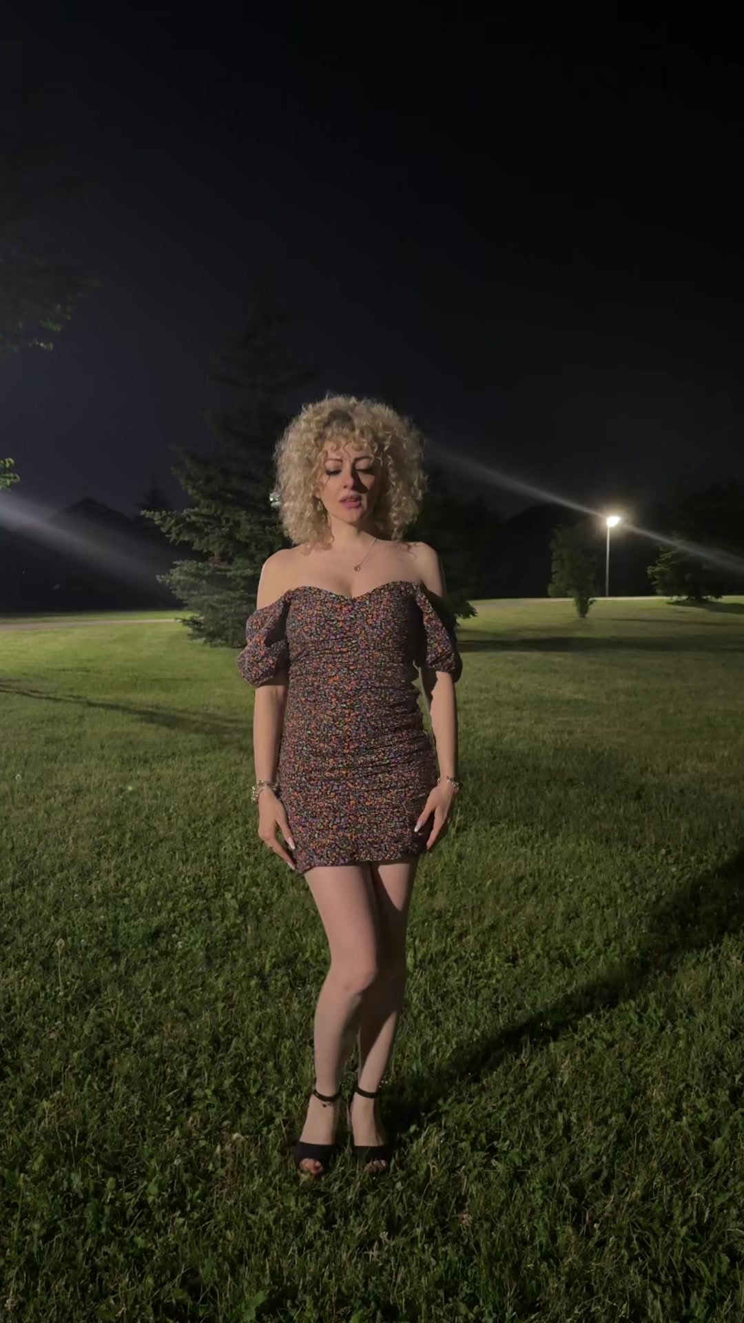 @_Sofia_