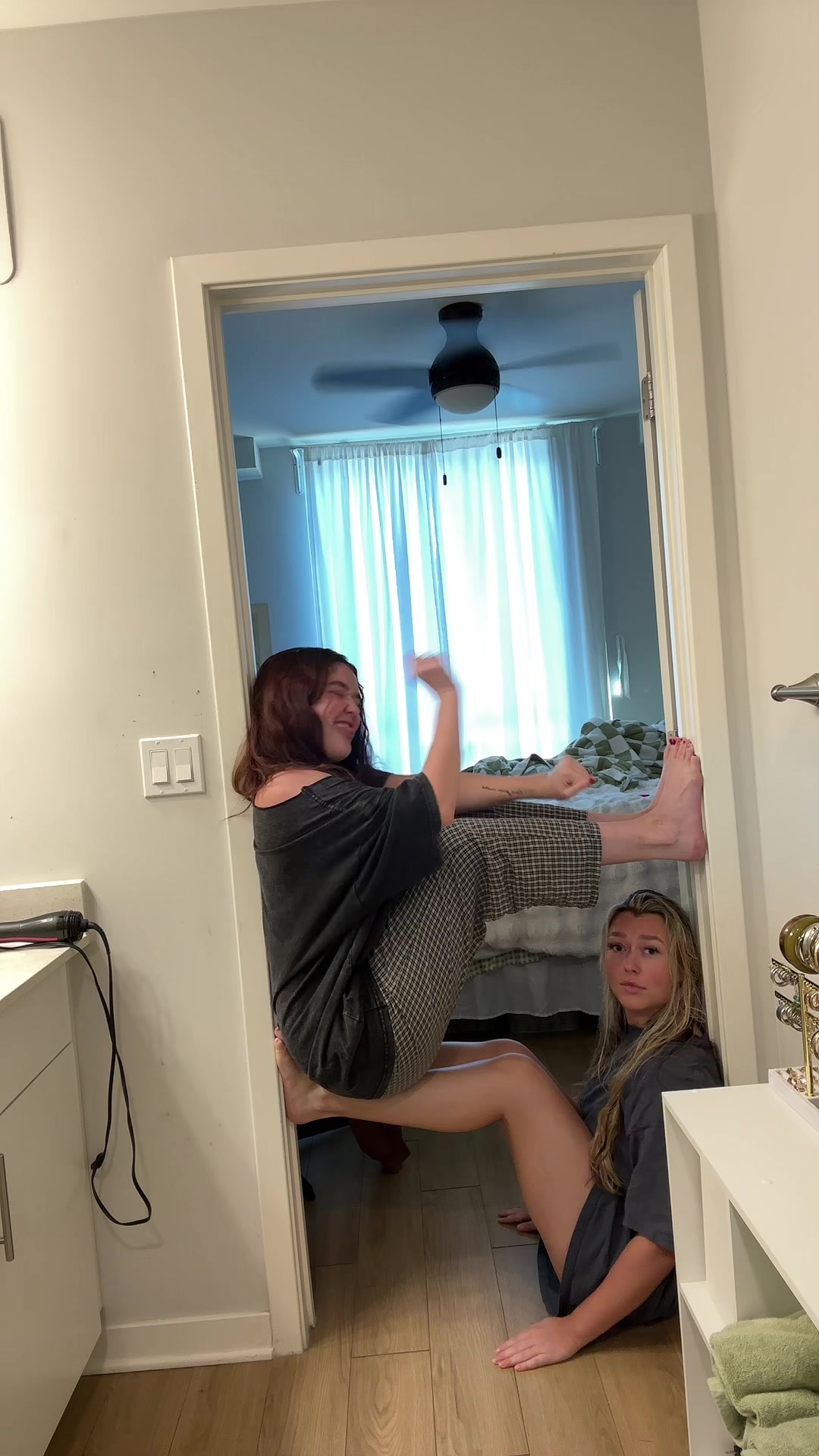 @julia