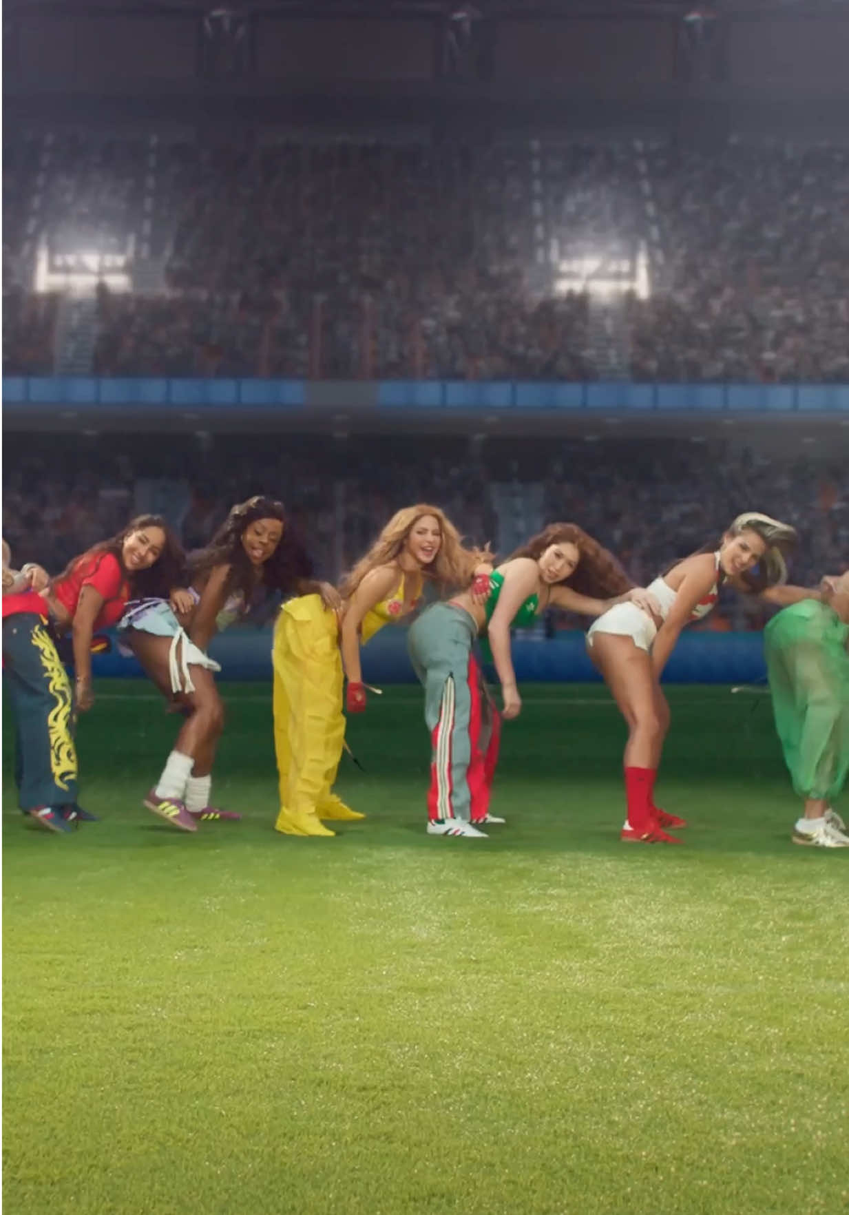 @Shakira
