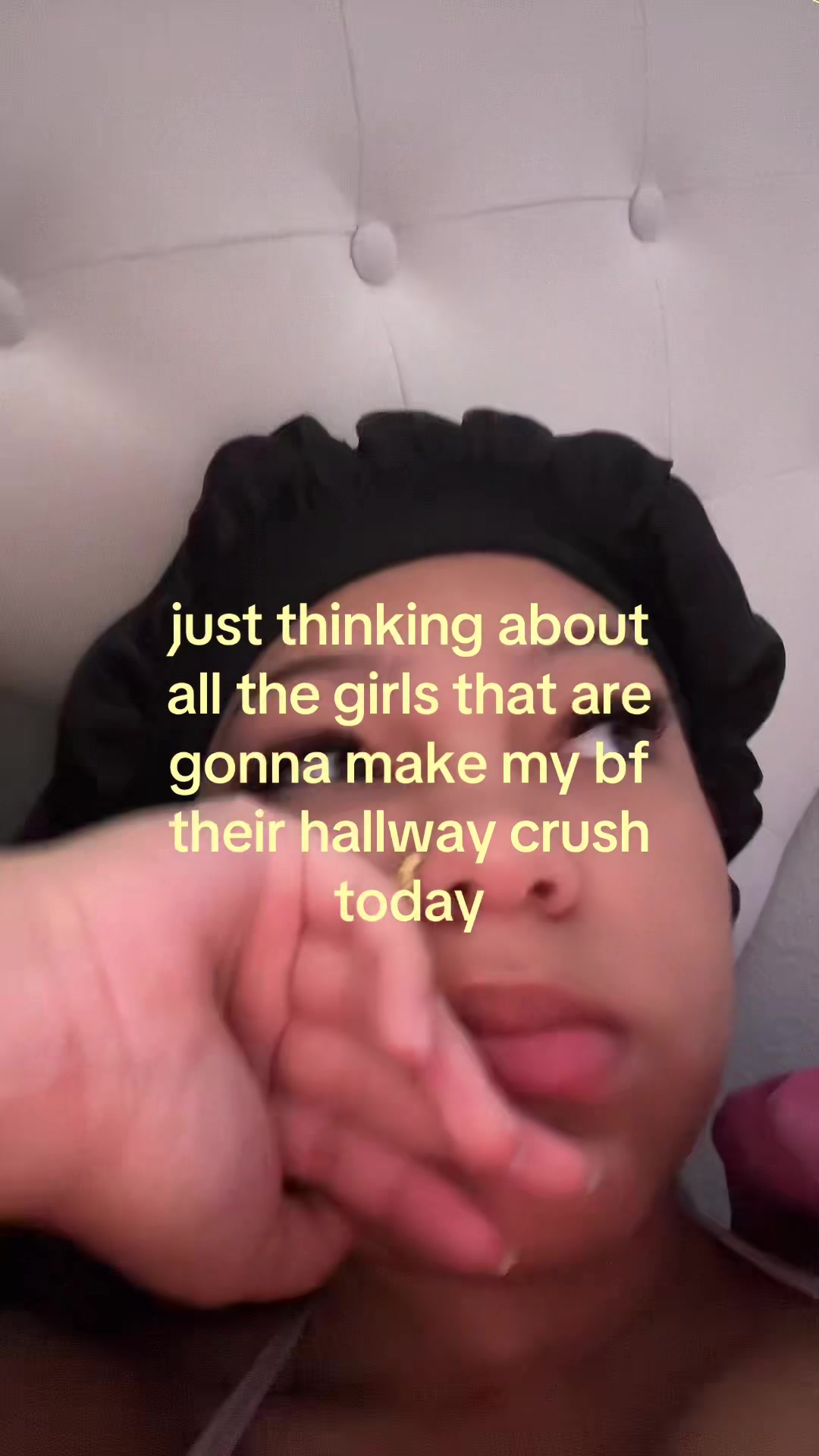 @lyriq